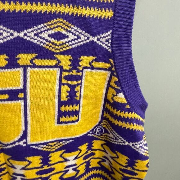 LSU Sweater Vest Mens Small VNeck Ugly Sweater Louisiana Tigers Purple Gold - Picture 4 of 4
